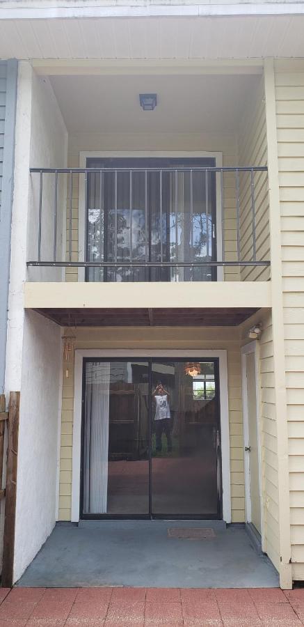 Beautiful Townhouse 2 Bedrooms 1 And A Half Bathrooms Next To Butler Plaza 1 Mile To Uf Gainesville Ngoại thất bức ảnh